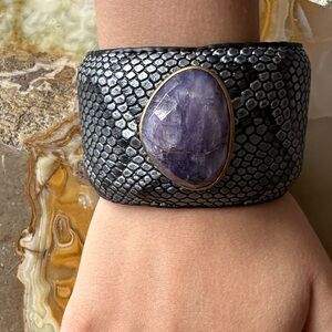 Topaz stone leather Bracelet